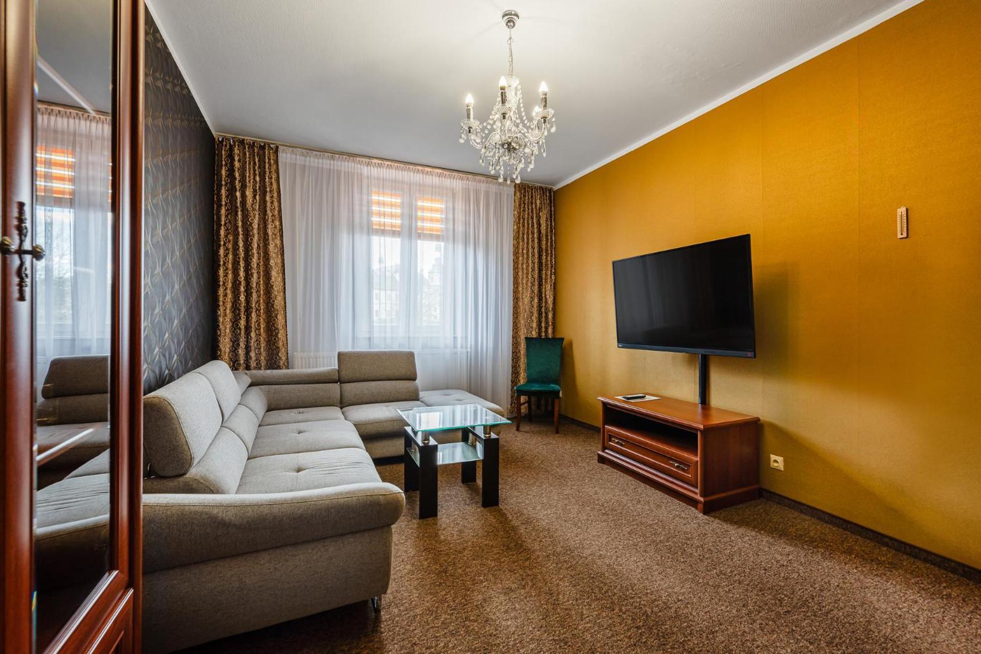 Hotel Bristol Kielce Extérieur photo